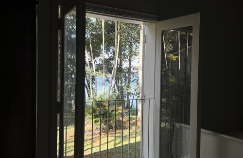 Ibiuna House | Discover Serenity and Fun in a Cozy Natural Setting