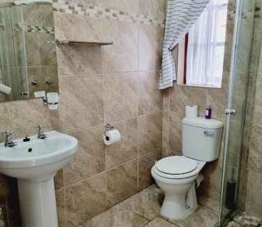 Graaff-Reinet Resort | Profcon Resort: Relaxing Oceanfront Retreat with Pool Access