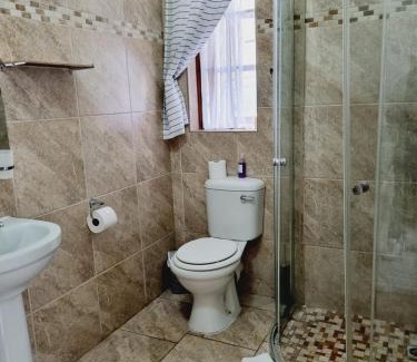 Graaff-Reinet Resort | Profcon Resort: Relaxing Oceanfront Retreat with Pool Access