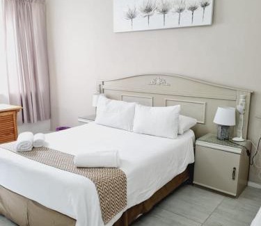 Graaff-Reinet Resort | Profcon Resort: Relaxing Oceanfront Retreat with Pool Access