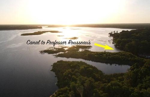 Crystal River Other | Pet-Friendly Professor Rousseau's RV Retreat for Families