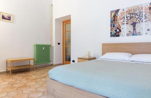Salario Apartment | Discover Professor's House in Porta Pia: 4-Star Comfort