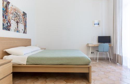 Salario Apartment | Discover Professor's House in Porta Pia: 4-Star Comfort