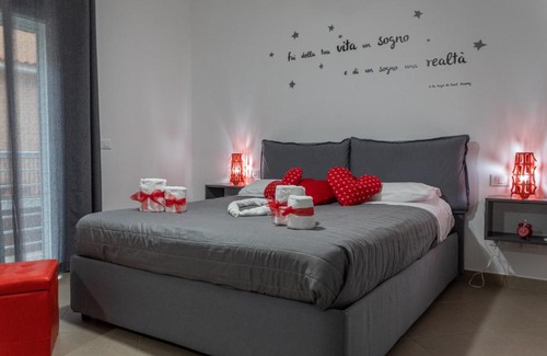 Cinisi House | Unwind at Profumi del sud: Ocean View & Family-Friendly Stay