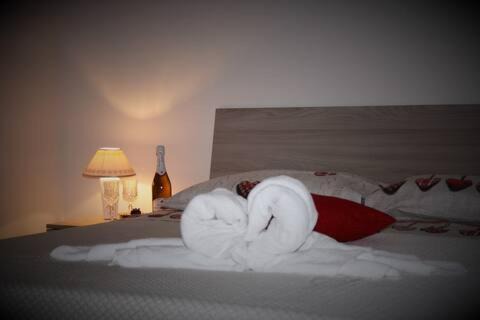 Casa Santa Apartment | Discover Profumi di Arancio: Family-Friendly Retreat