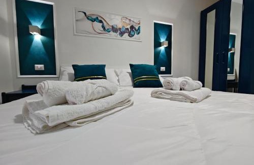 Lascari Apartment | Enjoy Oceanfront Bliss at Profumo di casa - Rated 9.6/10
