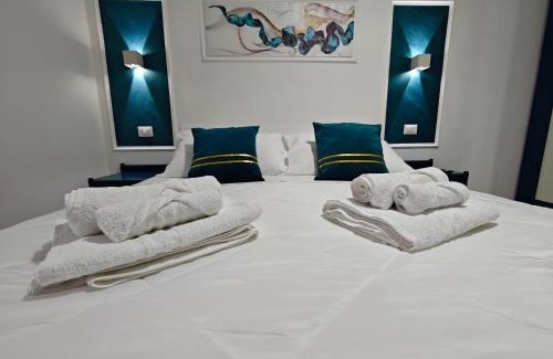 Lascari Apartment | Enjoy Oceanfront Bliss at Profumo di casa - Rated 9.6/10