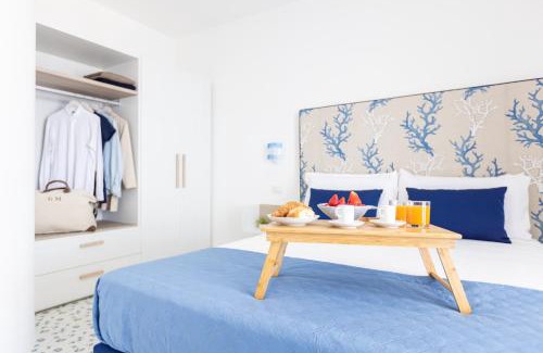 Sorrento Historic Centre Apartment | Oceanfront Profumo di Mare Apartment with Exceptional Views
