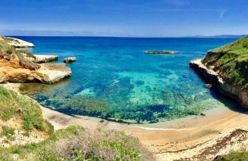 Porto Alabe House | Oceanfront Escape at Profumo di Mare – Rated 9.4/10