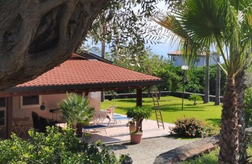Santa Tecla House | Inviting Profumo di Zagara Acireale: 4-Star Family Retreat