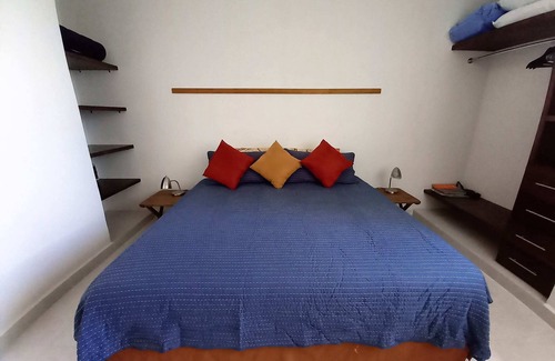 Progreso Municipality Apartment | Progreso East, 1 block from Sea, with pool views