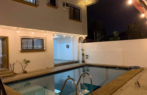 Project 4 House | Discover Project Rajah Crib: Family & Pet-Friendly Retreat