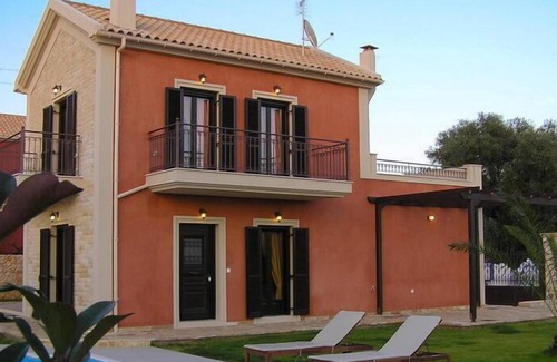Razata Villa | Relaxing Prokris Villa with Private Pool and Pet-Friendly Amenities
