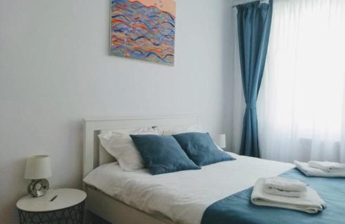 Old Town Apartment | Highly Rated Promenada Apartment with Hot Tub & Pet Friendly