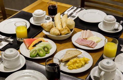 Barra da Tijuca Hotel | Experience Oceanfront Comfort at Promenade Link Stay Barra