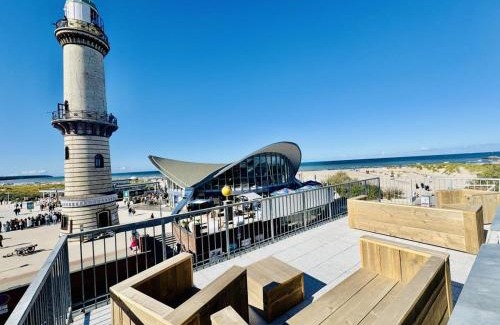 Warnemuende Apartment | Scenic Oceanfront Retreat: Pet-Friendly & Family-Oriented