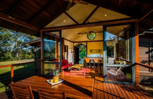 Gleniffer Ski Chalet | Relax at Promised Land Retreat: Top-Rated Amenities Await