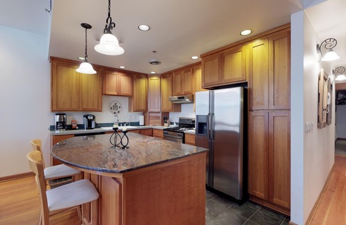 New Tacoma Condo | Enjoy Pet-Friendly Stays at Tacoma's Theater District Condos