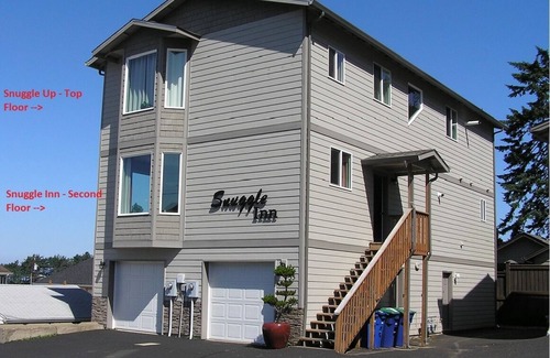 Depoe Bay Condo | Top Floor Condo with Ocean Views & Free WiFi - Rated 9.8