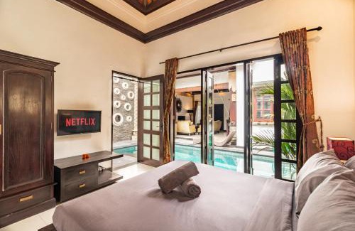 Kerobokan Villa | Stylish 3BD Villa with Pool & Spa - Rated 10/10 by Guests