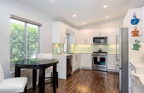 Indio House | Serene Tropical Oasis at Indian Palms with Pool & Spa