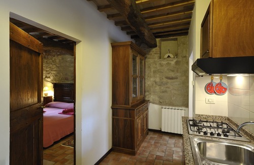 Corciano House | Discover Itrana-Le Gorghe di Valmarino in Umbria - Pool & WIFI