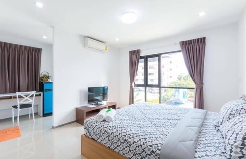 Huai Kapi Hotel | Budget-Friendly Promsook Apartment with Family Amenities