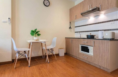 Chang Phueak Apartment | Budget-Friendly Stay at Promt Nimman by Win with Child Amenities