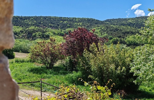 Viens House | Property near the colorado provençal with view surrounded by 8 ha not overlooked