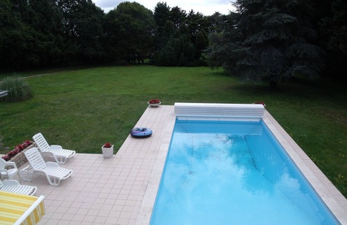 Concarneau Villa | Idyllic Retreat with Heated Pool Near Countryside and Sea