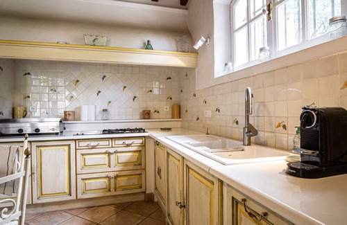 Robion House | Exceptional Stay in the Heart of Luberon with Pool & Spa