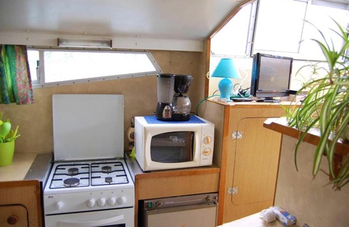Nevers House | Lakeview Getaway: 2-Bedroom Retreat Near Nevers Beach