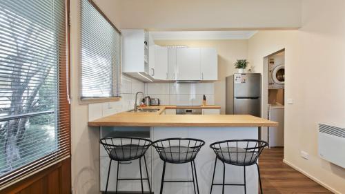 Dinner Plain House | Elegant Prosecco: 4-Star Hotel with Family and Pet Amenities