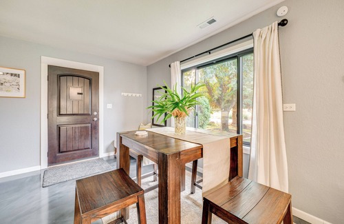 Prosser Cottage | Prosser Home w/Stunning Outdoor Space!