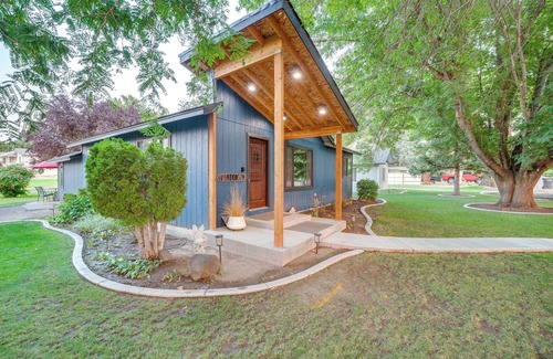 Prosser Cottage | Prosser Home w/Stunning Outdoor Space!