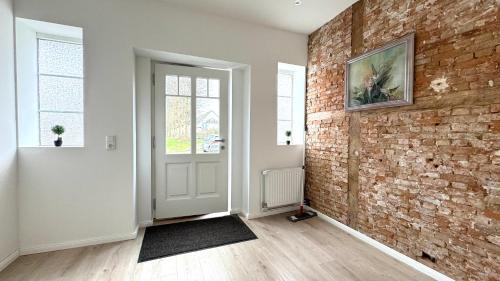 Munsterdorf Apartment | Comfortable Studio Apartment Near Itzehoe for Families