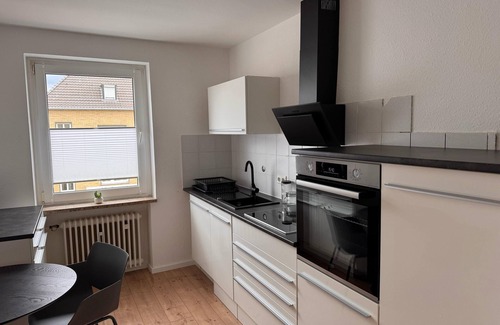 Muelfort Apartment | ProStays Apartment - 2 bedrooms, 4 single beds & kitchen in Mönchengladbach