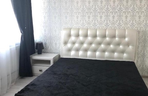Centralny District Apartment | Top-Rated Prostornaya Kvartira with Breakfast & Hot Tub