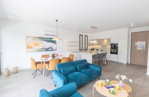 Kapparis Cottage | Protaras Azure Villa AZV15 - a villa that sleeps 7 guests in 3 bedrooms