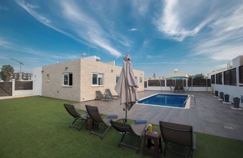 Protaras Villa | Family-Friendly Protaras Holiday Villa with Pool & Breakfast