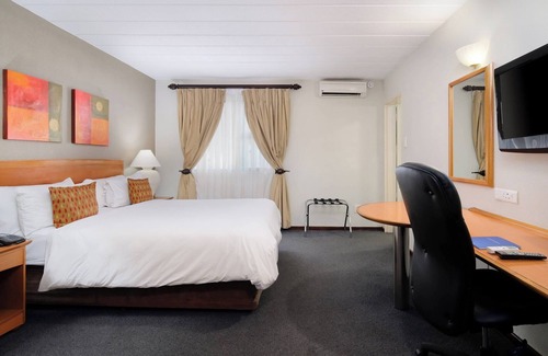 Polokwane Hotel | Inviting Protea Hotel by Marriott Polokwane Landmark Stay