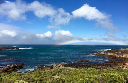 Rooiels Villa | Beachfront Bliss at Proteus Beach House - Pet Friendly & Pool