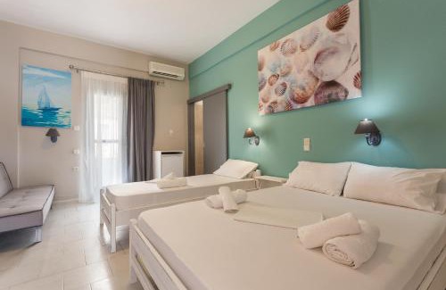 Loutro Hotel | Guest Rated Protopapas Rooms: Family-Friendly Escape