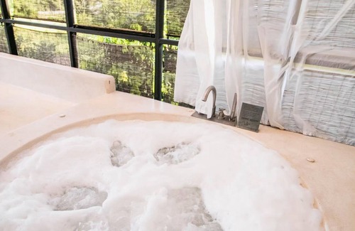Pong Yaeng Hotel | Explore Proud Phu Fah: 4-Star Family-Friendly Retreat