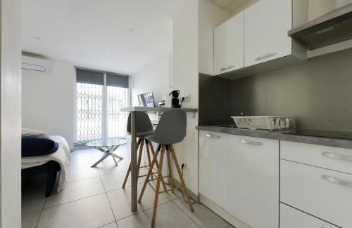 La Fare-les-Oliviers Apartment | Cozy Provençal Studio with Netflix in Beautiful Provence