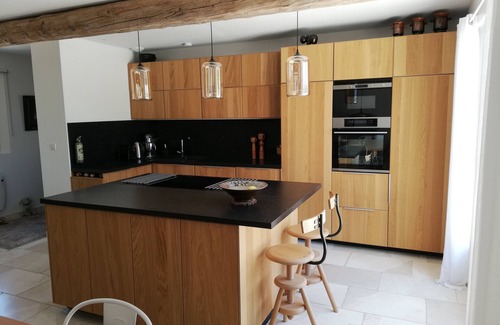 Saint-Saturnin-les-Apt House | Idyllic Villa in Luberon Park with Private Pool & Bikes