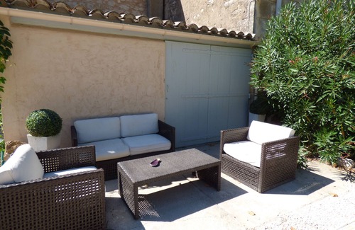 Maussane-les-Alpilles House | Charming Provencal Farmhouse with Pool in Heart of Provence