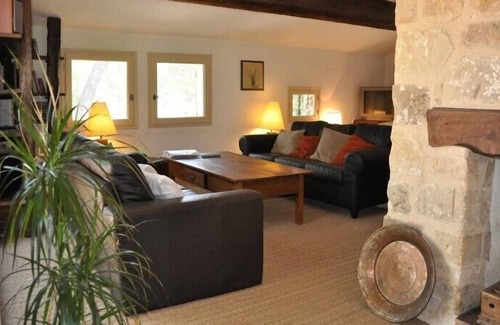 Peyrolles-en-Provence House | Provencal farmhouse in the middle of 14 Ha of forest - 7x14m pool - Jasdemathurin. com