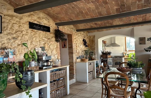 Mirmande House | Provencal house at the foot of the village. Ideal for families. Pets allowed