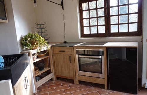 Le Beaucet Cottage | Charming Provencal Stone Cottage with Pool & Pet Friendly